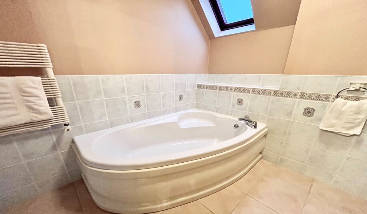 42 Laxdale Drive, Denny, FK6 5PR, 4 Bedrooms Bedrooms, ,3 BathroomsBathrooms,Detached,For Sale,42 Laxdale Drive, Denny, FK6 5PR,1528