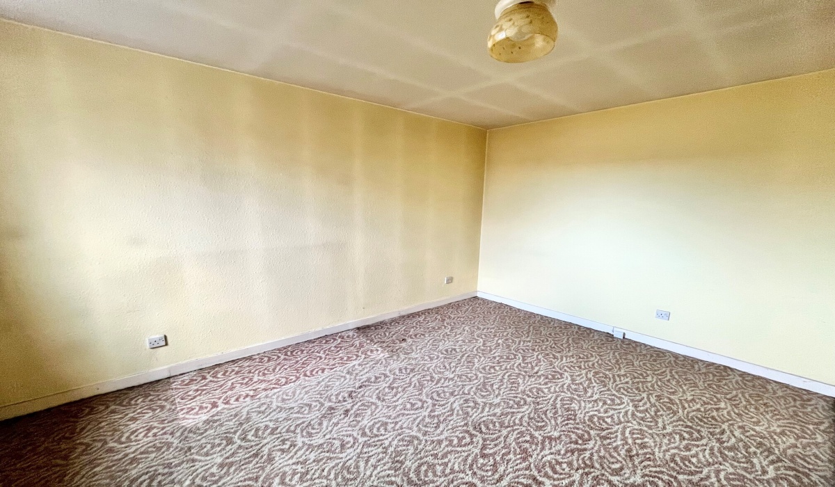 34 Stirling Street, Tillicoultry, 3 Bedrooms Bedrooms, ,2 BathroomsBathrooms,Semi Detached,Under offer,Stirling Street,1532