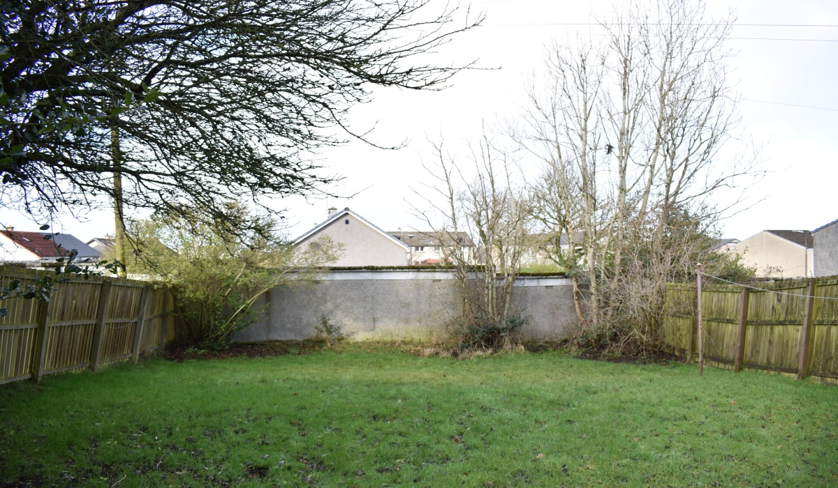 26 Parkhead Crescent, West Calder, 2 Bedrooms Bedrooms, ,1 BathroomBathrooms,Flat,Under offer,Parkhead Crescent,1533