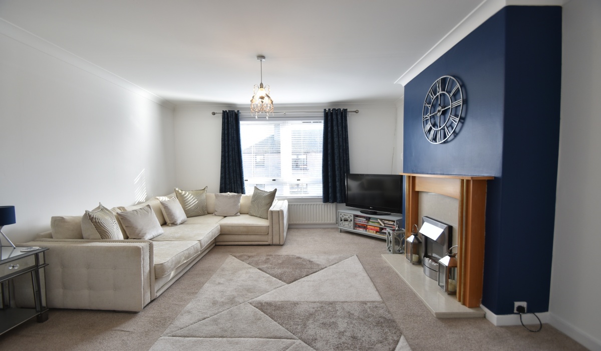 26 Parkhead Crescent, West Calder, 2 Bedrooms Bedrooms, ,1 BathroomBathrooms,Flat,Under offer,Parkhead Crescent,1533