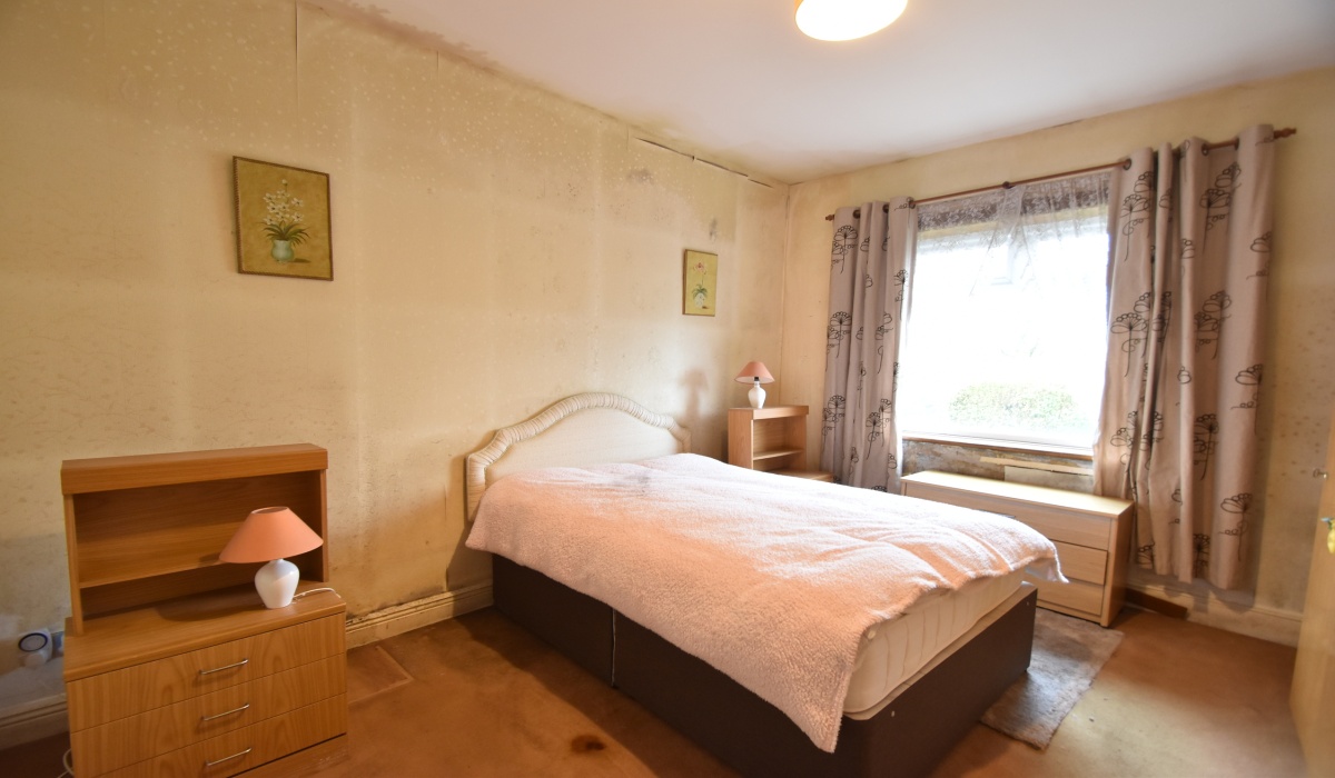 15 Edinburgh Road, Harthill, ML7 5NS, 3 Bedrooms Bedrooms, ,2 BathroomsBathrooms,Detached Bungalow,Under offer,15 Edinburgh Road, Harthill, ML7 5NS,1534