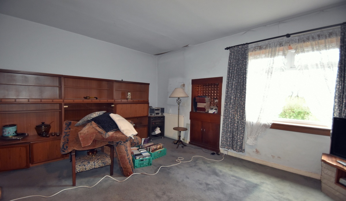 15 Edinburgh Road, Harthill, ML7 5NS, 3 Bedrooms Bedrooms, ,2 BathroomsBathrooms,Detached Bungalow,Under offer,15 Edinburgh Road, Harthill, ML7 5NS,1534