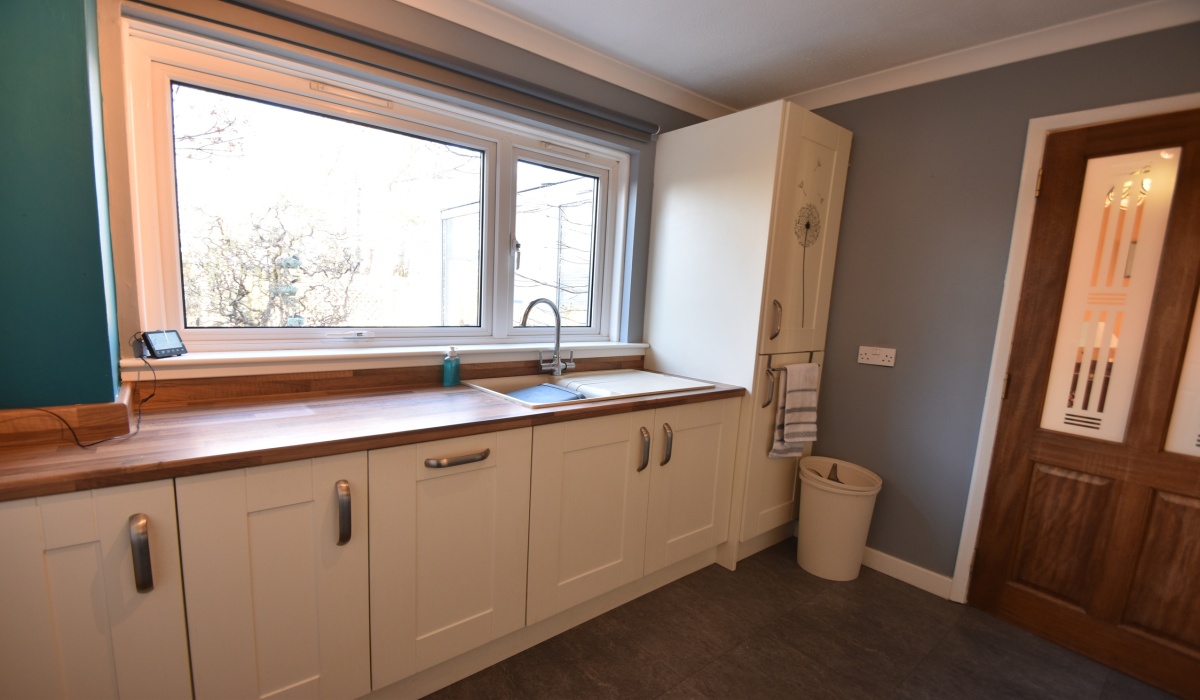 1 Easter Bankton, Murieston, Livingston, EH54 9BD, 3 Bedrooms Bedrooms, ,2 BathroomsBathrooms,Detached,Under offer,1 Easter Bankton, Murieston, Livingston, EH54 9BD,1536