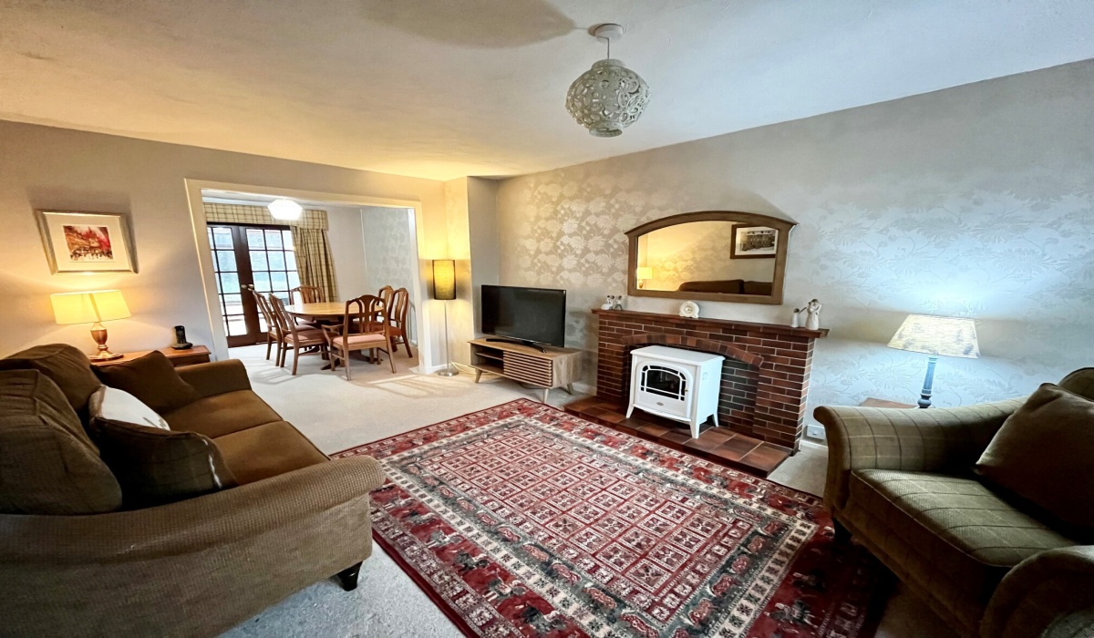 16 Parkview Drive, Stepps, Glasgow, G33 6DL, 3 Bedrooms Bedrooms, ,1 BathroomBathrooms,Semi Detached Villa,Under offer,16 Parkview Drive, Stepps, Glasgow, G33 6DL,1537