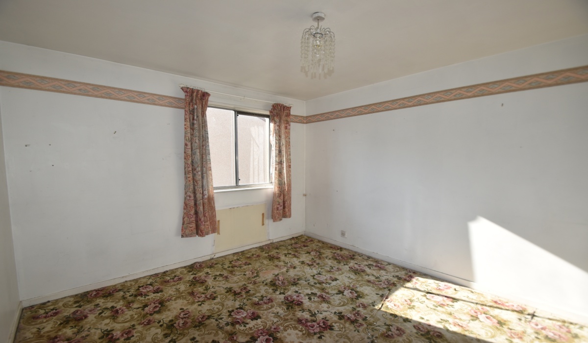 175 Clement Rise, Livingston, 3 Bedrooms Bedrooms, ,2 BathroomsBathrooms,End Terraced Villa,Under offer,Clement Rise,1539