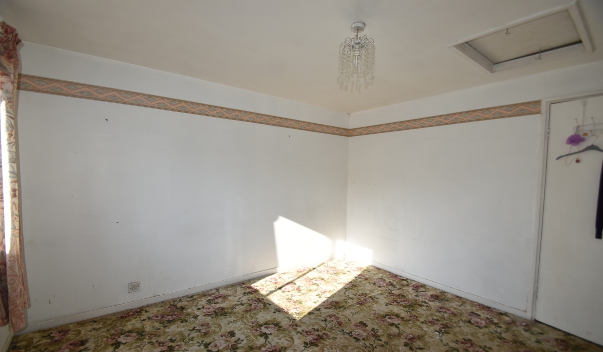 175 Clement Rise, Livingston, 3 Bedrooms Bedrooms, ,2 BathroomsBathrooms,End Terraced Villa,Under offer,Clement Rise,1539