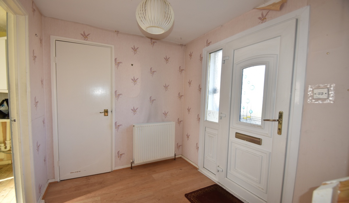 175 Clement Rise, Livingston, 3 Bedrooms Bedrooms, ,2 BathroomsBathrooms,End Terraced Villa,Under offer,Clement Rise,1539