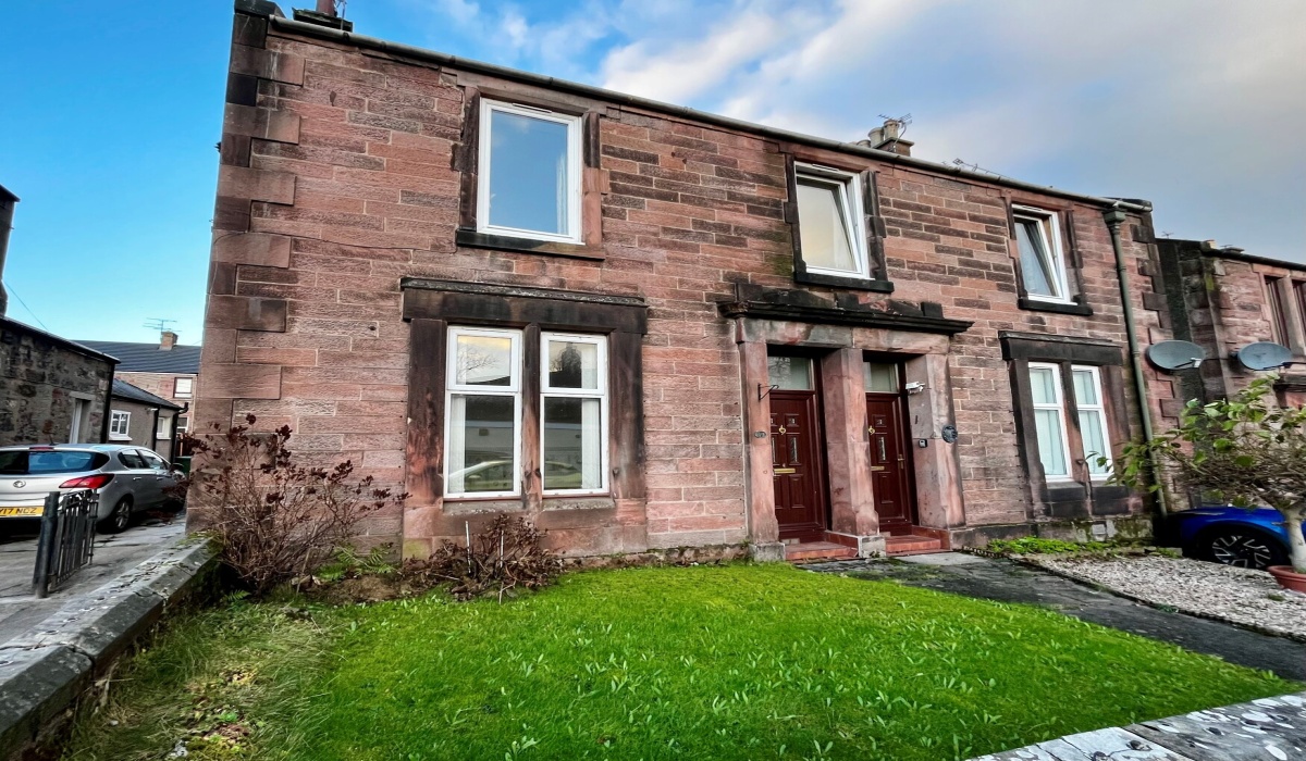 39 Ochil Street, Alloa, FK10 2DS, 1 Bedroom Bedrooms, ,1 BathroomBathrooms,Lower Flat,For Sale,39 Ochil Street, Alloa, FK10 2DS,1540