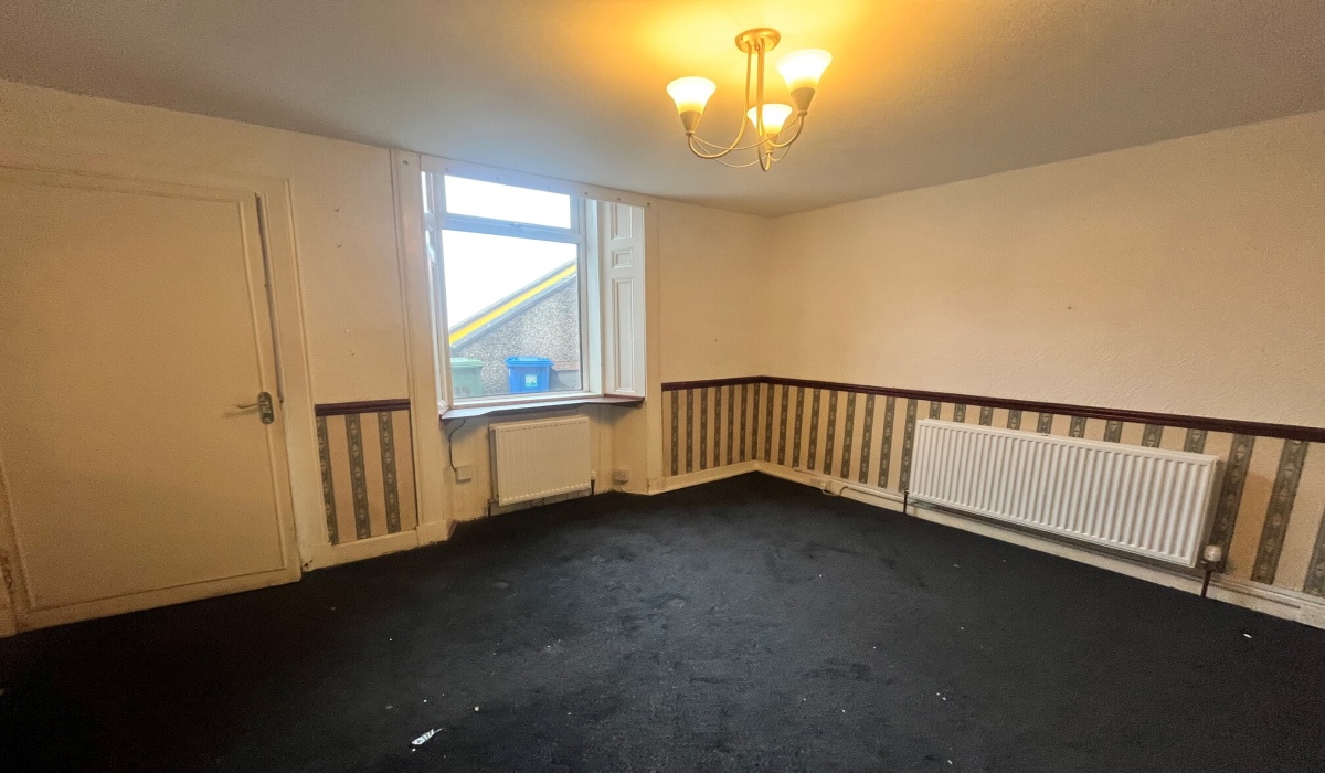 39 Ochil Street, Alloa, FK10 2DS, 1 Bedroom Bedrooms, ,1 BathroomBathrooms,Lower Flat,For Sale,39 Ochil Street, Alloa, FK10 2DS,1540