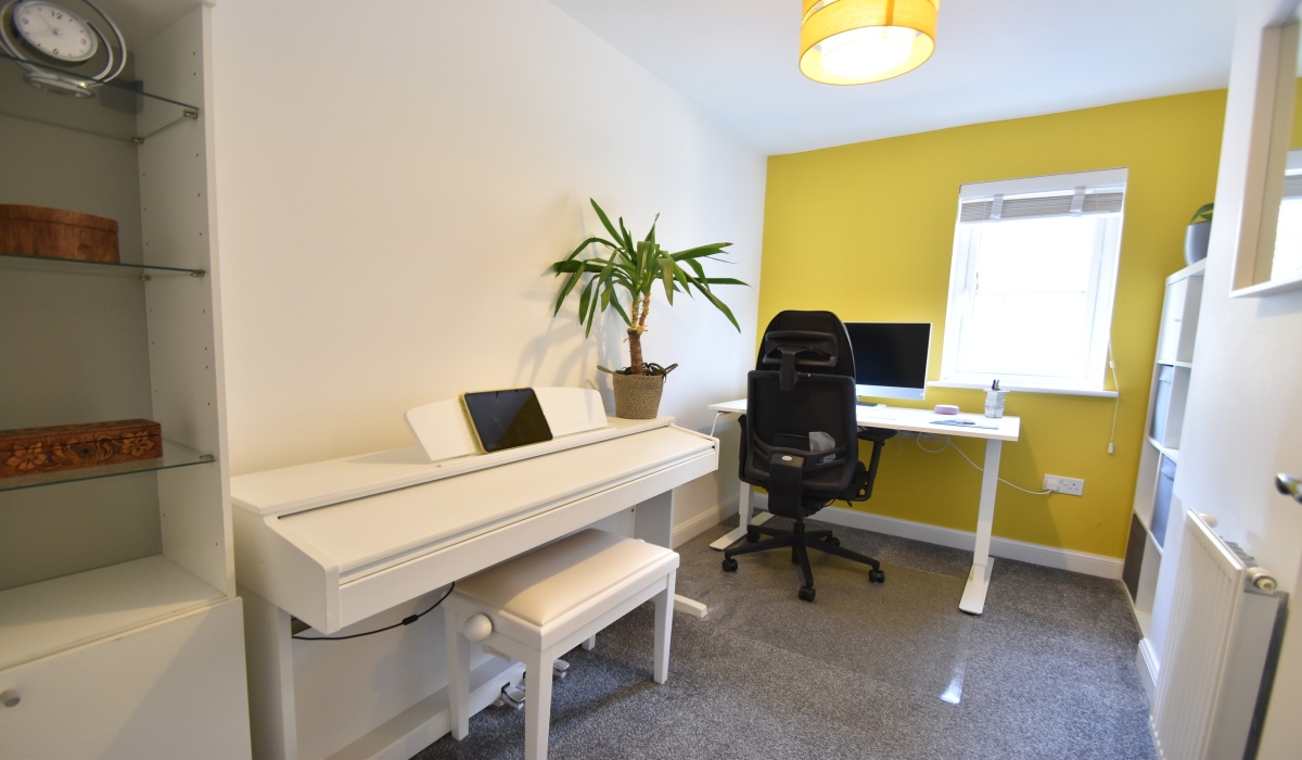 65 Howatston Court, Livingston, 3 Bedrooms Bedrooms, ,2 BathroomsBathrooms,Semi Detached Villa,For Sale,Howatston Court,1544