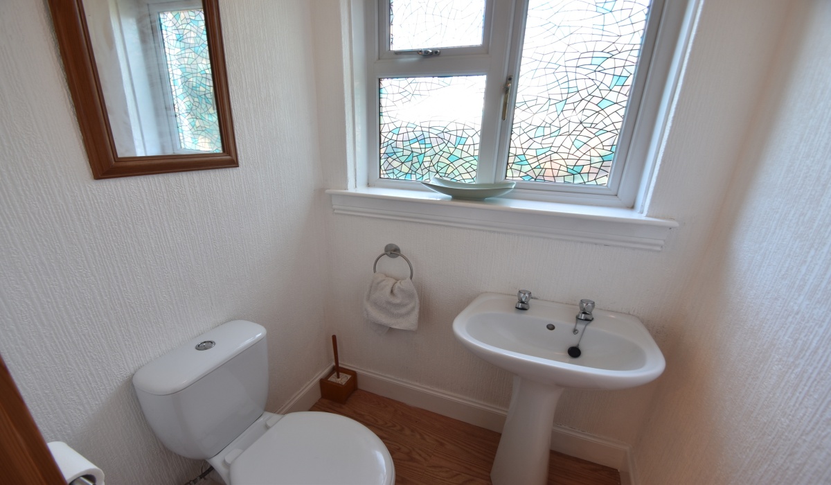 17 Stirling Street, Callander, 6 Bedrooms Bedrooms, ,3 BathroomsBathrooms,Detached,For Sale,Spinningdale,Stirling Street,1545