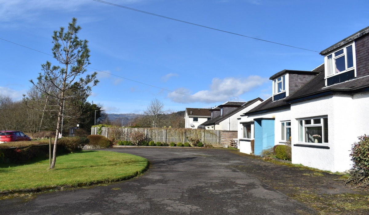 17 Stirling Street, Callander, 6 Bedrooms Bedrooms, ,3 BathroomsBathrooms,Detached,For Sale,Spinningdale,Stirling Street,1545