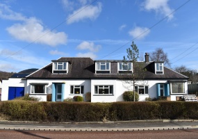 17 Stirling Street, Callander, 6 Bedrooms Bedrooms, ,3 BathroomsBathrooms,Detached,For Sale,Spinningdale,Stirling Street,1545