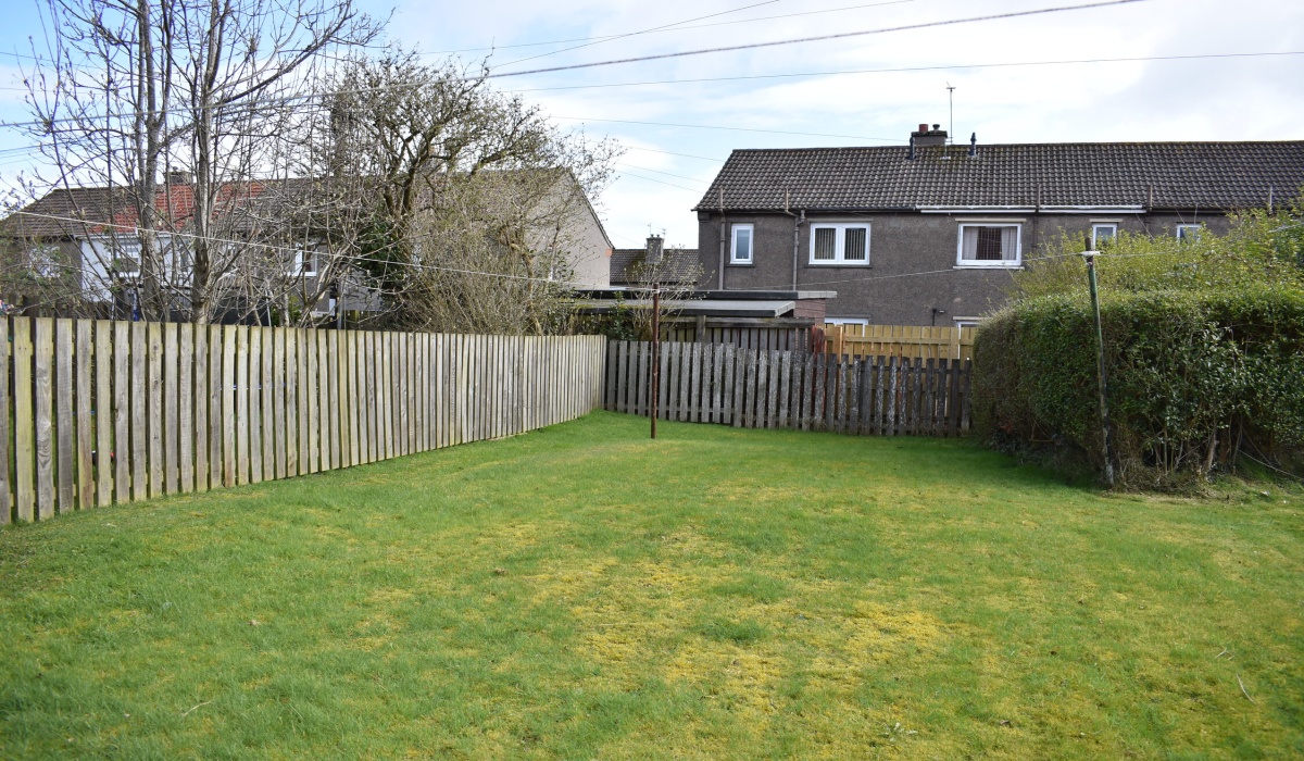 4 Letham Grove, Pumpherston, 3 Bedrooms Bedrooms, ,1 BathroomBathrooms,Terraced,Under offer,Letham Grove,1546