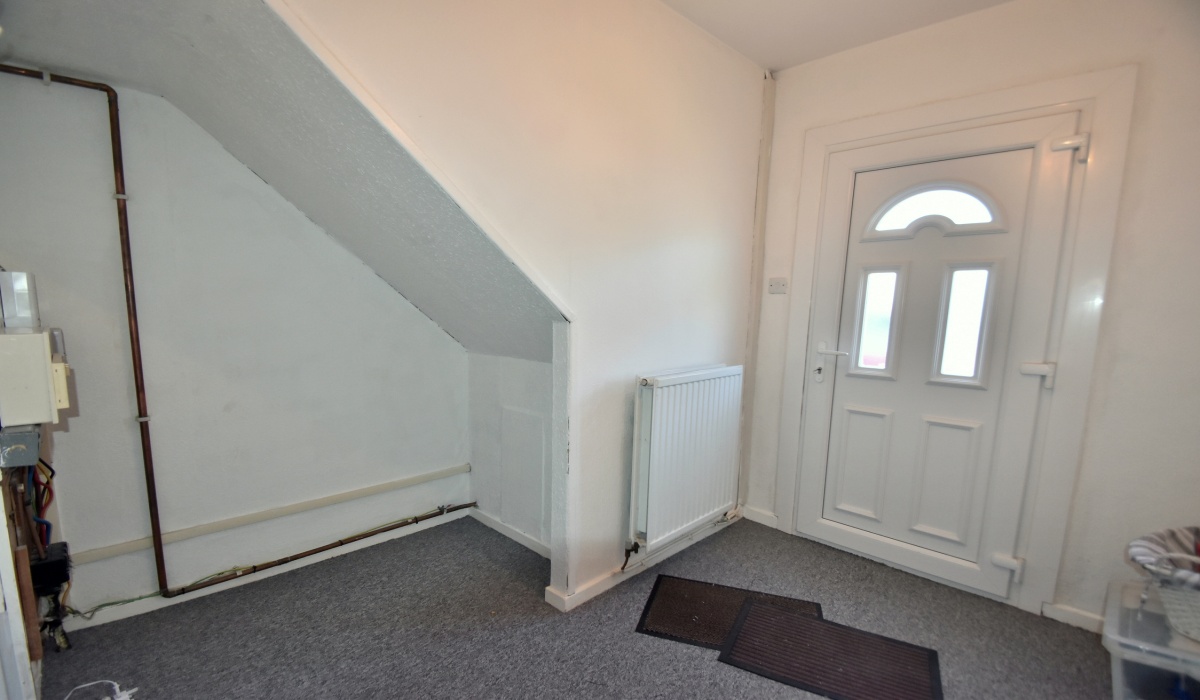 4 Letham Grove, Pumpherston, 3 Bedrooms Bedrooms, ,1 BathroomBathrooms,Terraced,Under offer,Letham Grove,1546