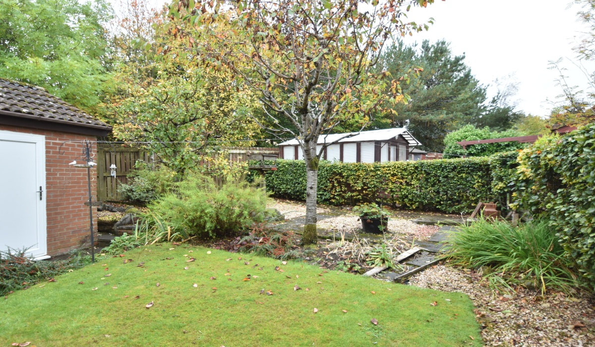 18 Almond Court, Livingston, 2 Bedrooms Bedrooms, ,1 BathroomBathrooms,Detached Bungalow,For Sale,Almond Court,1548