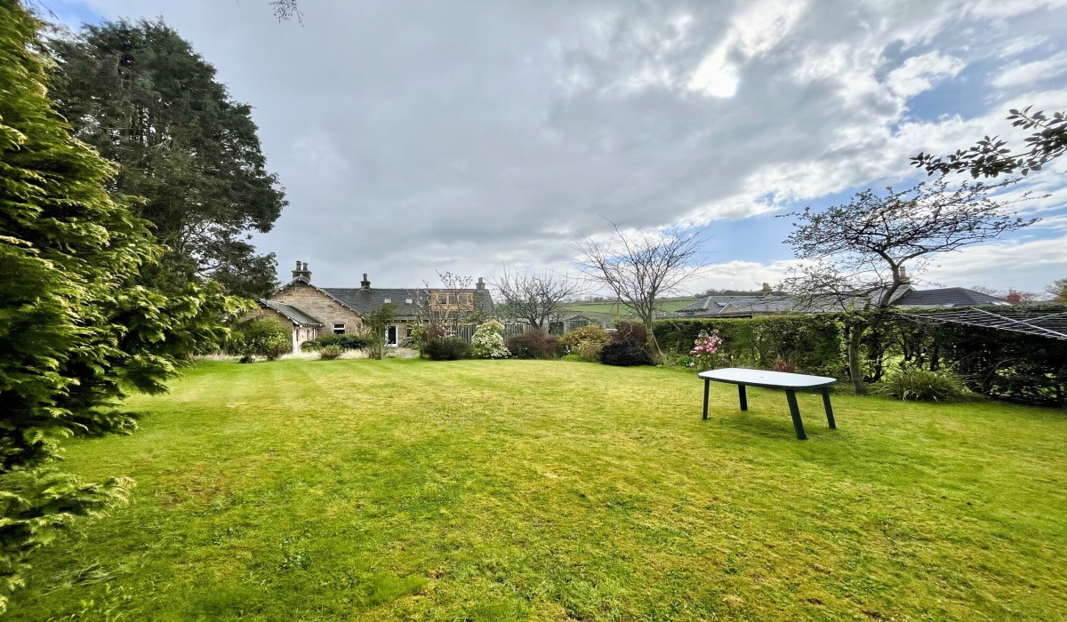 6 Hope Cottages, Bo'ness, 2 Bedrooms Bedrooms, ,2 BathroomsBathrooms,Cottage,For Sale,Hope Cottages,1550