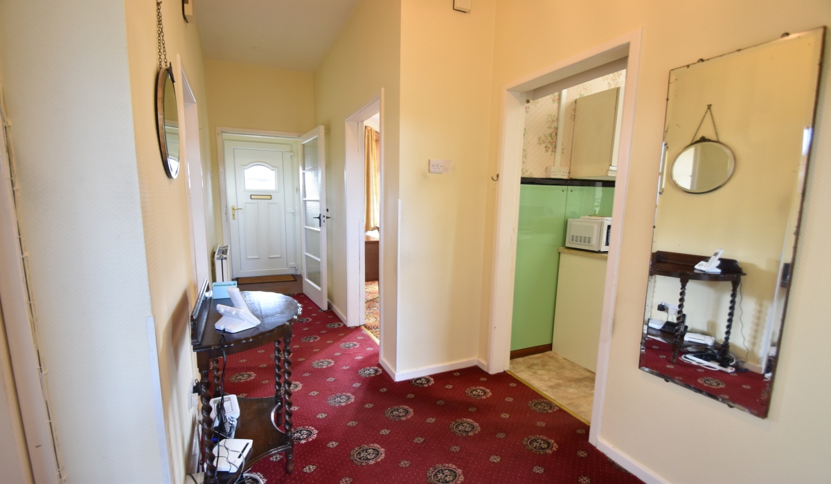 4 Main Street, Dechmont, EH52 6JZ, 3 Bedrooms Bedrooms, ,1 BathroomBathrooms,Detached Bungalow,For Sale,4 Main Street, Dechmont, EH52 6JZ,1551