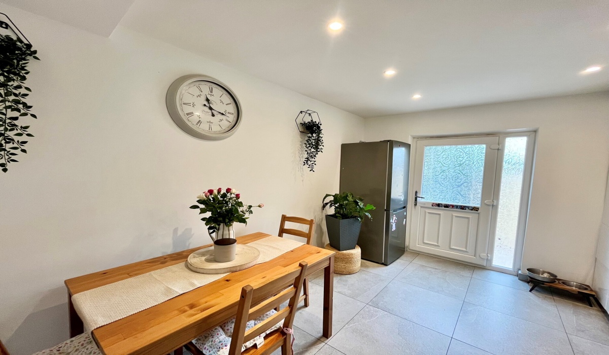 19 Crawlees Crescent, Mayfield, Dalkeith, 3 Bedrooms Bedrooms, ,1 BathroomBathrooms,End Terraced Villa,For Sale,Crawlees Crescent,1552