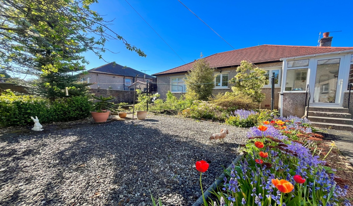24 Gartcows Crescent, Falkirk, 2 Bedrooms Bedrooms, ,1 BathroomBathrooms,Detached Bungalow,For Sale,Gartcows Crescent,1556