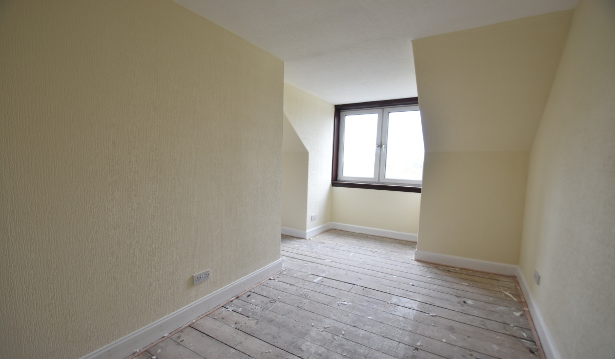 27 Woolfords, West Calder, South Lanarkshire, EH55, 3 Bedrooms Bedrooms, ,2 BathroomsBathrooms,Terraced,For Sale,27 Woolfords, West Calder, South Lanarkshire, EH55,1557