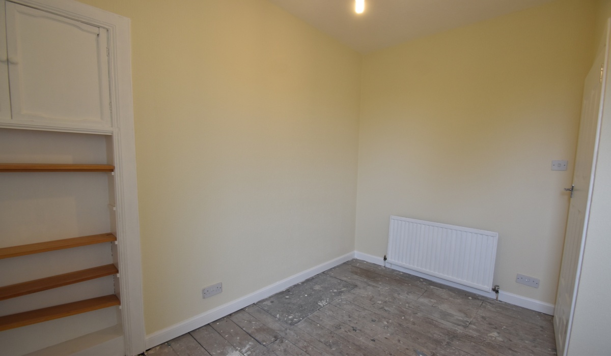 27 Woolfords, West Calder, South Lanarkshire, EH55, 3 Bedrooms Bedrooms, ,2 BathroomsBathrooms,Terraced,For Sale,27 Woolfords, West Calder, South Lanarkshire, EH55,1557
