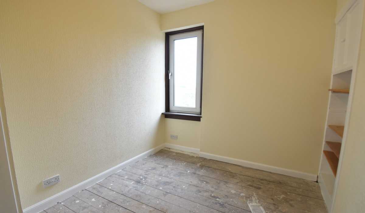27 Woolfords, West Calder, South Lanarkshire, EH55, 3 Bedrooms Bedrooms, ,2 BathroomsBathrooms,Terraced,For Sale,27 Woolfords, West Calder, South Lanarkshire, EH55,1557