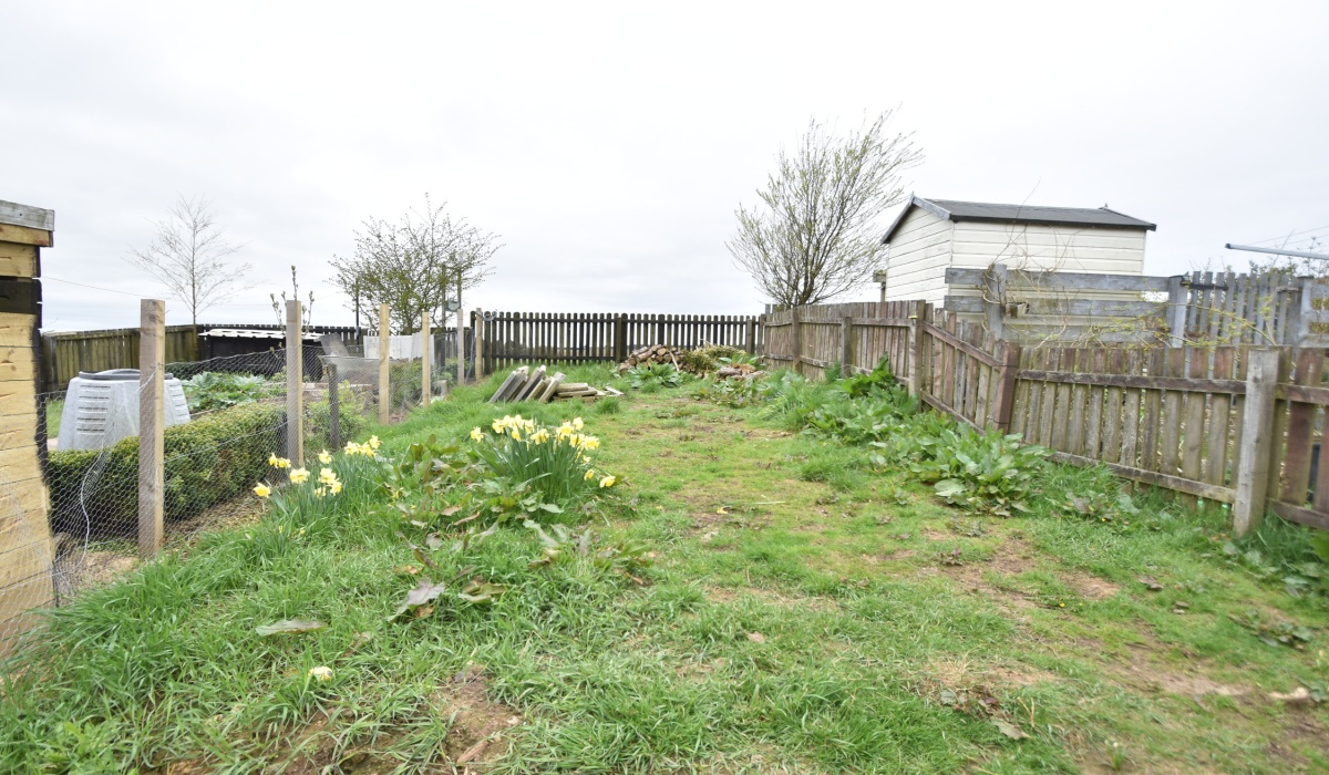27 Woolfords, West Calder, South Lanarkshire, EH55, 3 Bedrooms Bedrooms, ,2 BathroomsBathrooms,Terraced,For Sale,27 Woolfords, West Calder, South Lanarkshire, EH55,1557