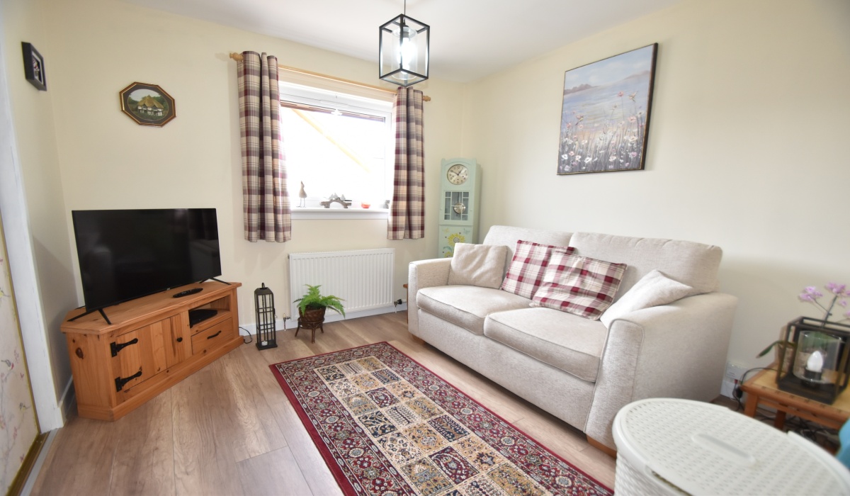 18 Heatherwood, Seafield, 2 Bedrooms Bedrooms, ,1 BathroomBathrooms,Detached Bungalow,For Sale,Heatherwood,1558