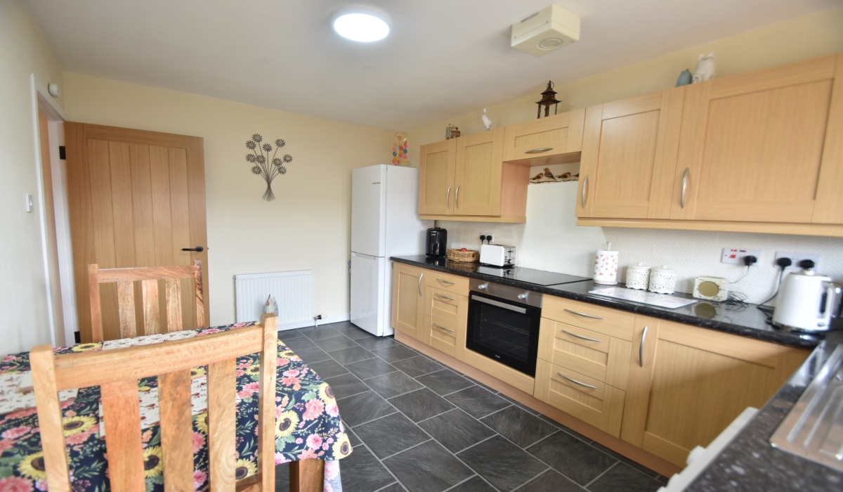 18 Heatherwood, Seafield, 2 Bedrooms Bedrooms, ,1 BathroomBathrooms,Detached Bungalow,For Sale,Heatherwood,1558