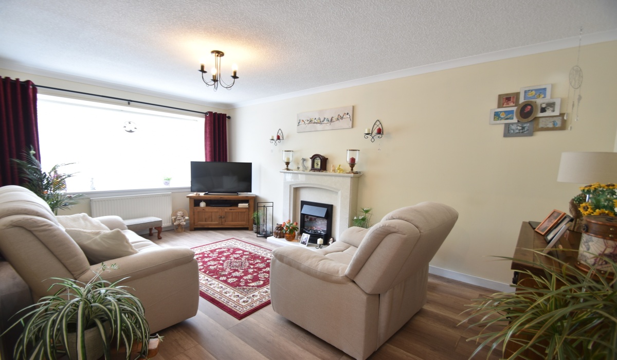 18 Heatherwood, Seafield, 2 Bedrooms Bedrooms, ,1 BathroomBathrooms,Detached Bungalow,For Sale,Heatherwood,1558