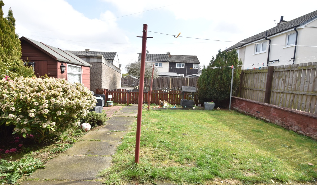 17 Briar Gardens, Whitburn, West Lothian, 2 Bedrooms Bedrooms, ,1 BathroomBathrooms,Semi Detached Villa,Under offer,Briar Gardens,1559