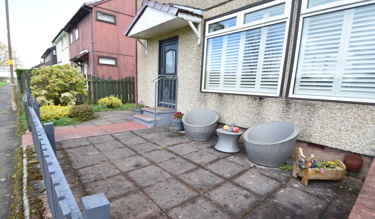 17 Briar Gardens, Whitburn, West Lothian, 2 Bedrooms Bedrooms, ,1 BathroomBathrooms,Semi Detached Villa,Under offer,Briar Gardens,1559