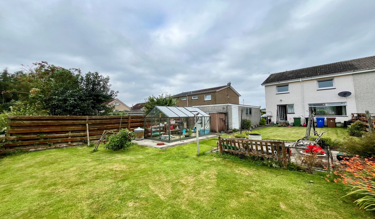 6 Ladywood, Clackmannan, Clackmannanshire, 3 Bedrooms Bedrooms, 0 ,1 BathroomBathrooms,Semi Detached Villa,Under offer,Ladywood,0,1560