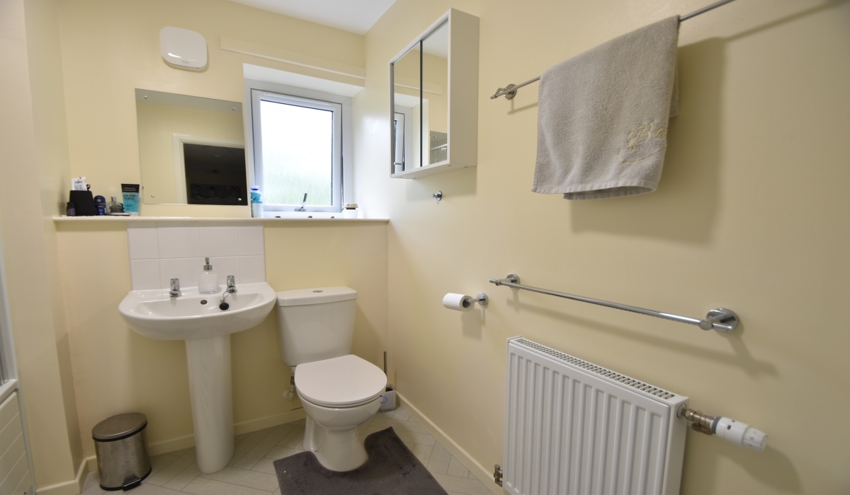 24 Albert Street, Harthill, ML7 5QG, 2 Bedrooms Bedrooms, ,1 BathroomBathrooms,Flat,For Sale,24 Albert Street, Harthill, ML7 5QG,1560