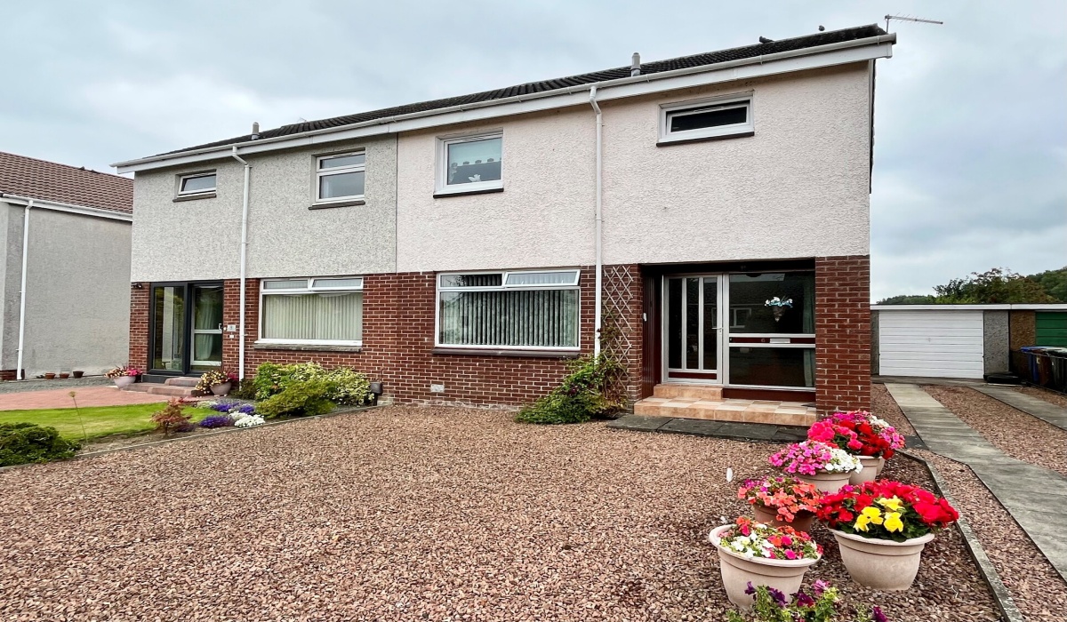 6 Ladywood, Clackmannan, Clackmannanshire, 3 Bedrooms Bedrooms, 0 ,1 BathroomBathrooms,Semi Detached Villa,Under offer,Ladywood,0,1560