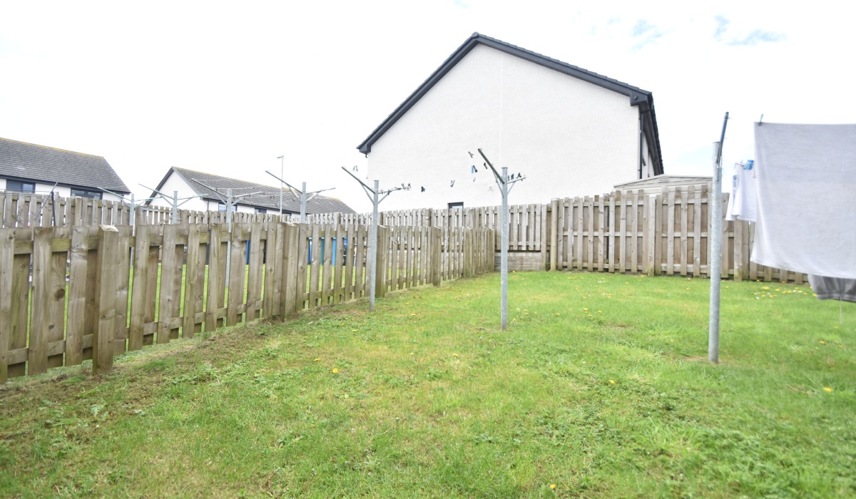 24 Albert Street, Harthill, ML7 5QG, 2 Bedrooms Bedrooms, ,1 BathroomBathrooms,Flat,For Sale,24 Albert Street, Harthill, ML7 5QG,1560