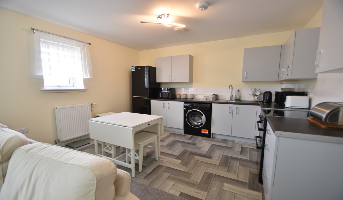 24 Albert Street, Harthill, ML7 5QG, 2 Bedrooms Bedrooms, ,1 BathroomBathrooms,Flat,For Sale,24 Albert Street, Harthill, ML7 5QG,1560
