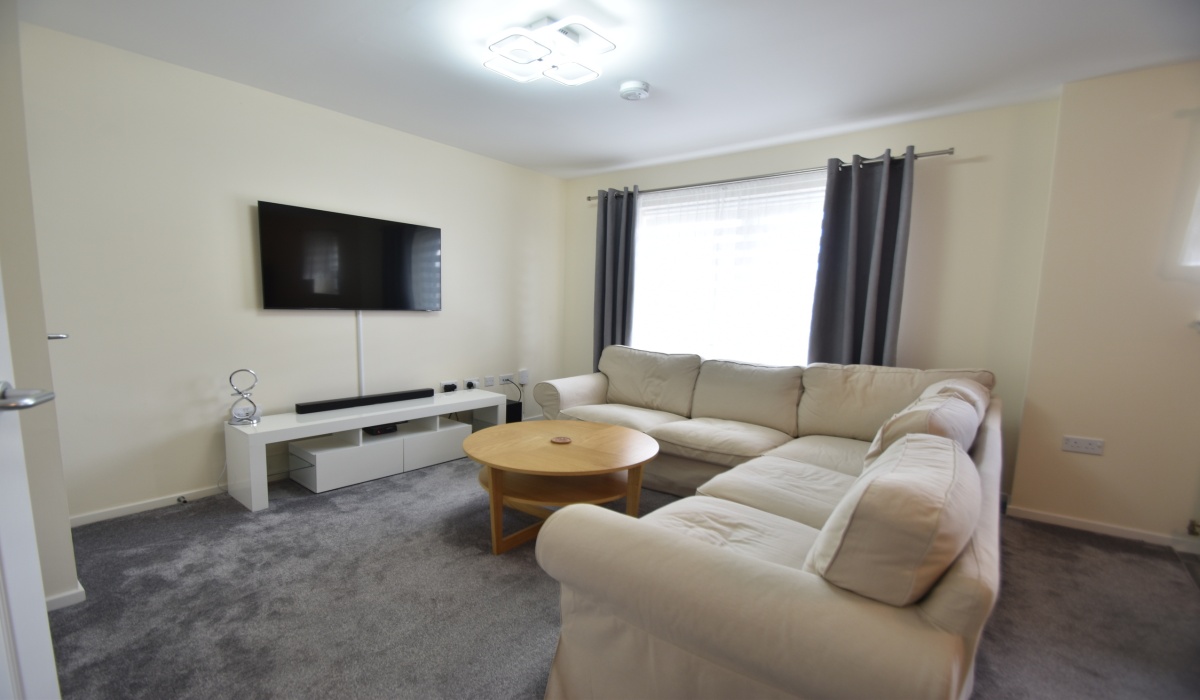 24 Albert Street, Harthill, ML7 5QG, 2 Bedrooms Bedrooms, ,1 BathroomBathrooms,Flat,For Sale,24 Albert Street, Harthill, ML7 5QG,1560