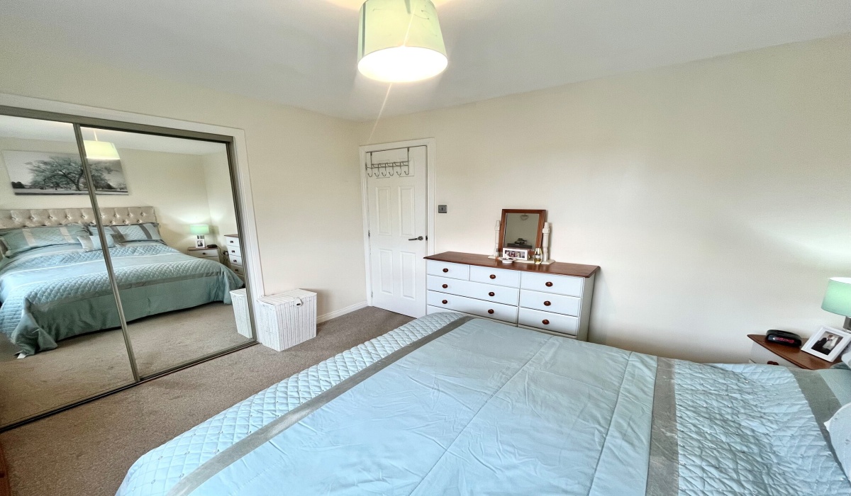 84 Haymarket Crescent, Livingston, EH54 8AU, 2 Bedrooms Bedrooms, ,1 BathroomBathrooms,Terraced,Under offer,84 Haymarket Crescent, Livingston, EH54 8AU,1561