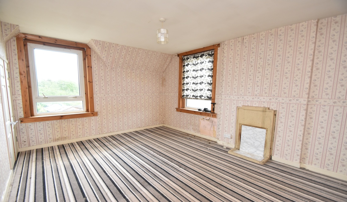 58 Moorelands Gardens, Addiewell, West Calder, 3 Bedrooms Bedrooms, ,1 BathroomBathrooms,Semi Detached Villa,For Sale,Moorelands Gardens,1568
