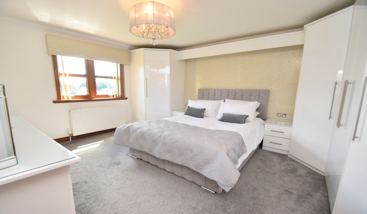 4 MacDonald Gardens, Blackburn, West Lothian, 5 Bedrooms Bedrooms, ,4 BathroomsBathrooms,Detached,Under offer,MacDonald Gardens ,1569
