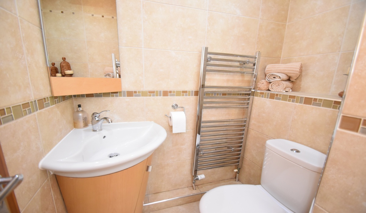 4 MacDonald Gardens, Blackburn, West Lothian, 5 Bedrooms Bedrooms, ,4 BathroomsBathrooms,Detached,Under offer,MacDonald Gardens ,1569