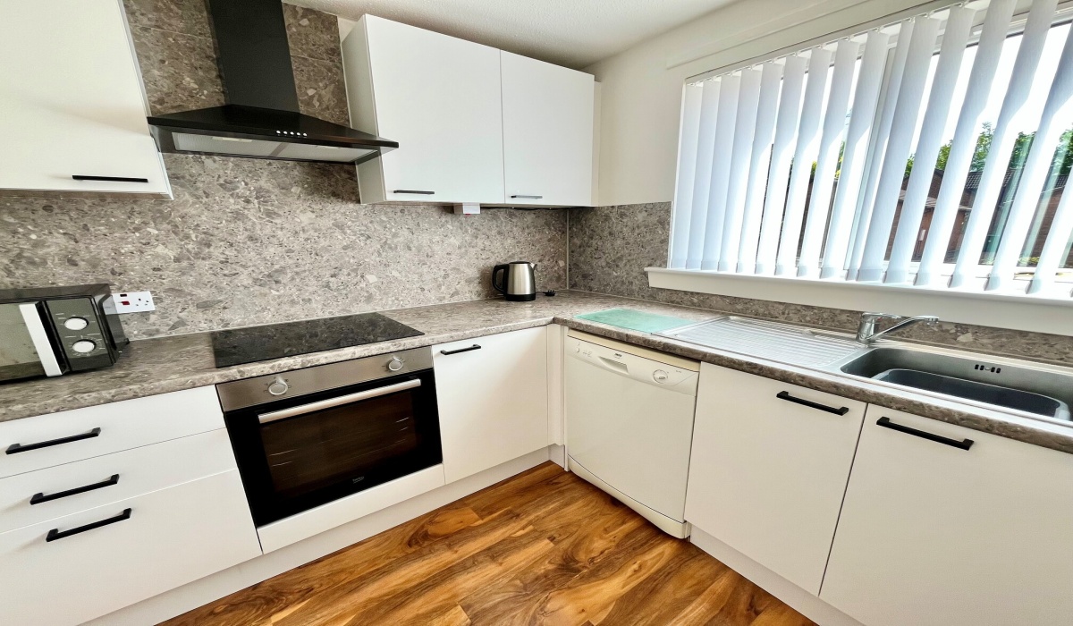 1 Munro Place, Alloa, FK10 1QT, 2 Bedrooms Bedrooms, ,1 BathroomBathrooms,Detached Bungalow,For Sale,1 Munro Place, Alloa, FK10 1QT,1569