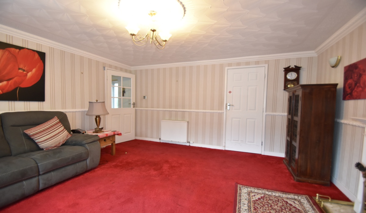 48 Cedric Rise, Livingston, 2 Bedrooms Bedrooms, ,1 BathroomBathrooms,Terraced,For Sale,Cedric Rise,1570