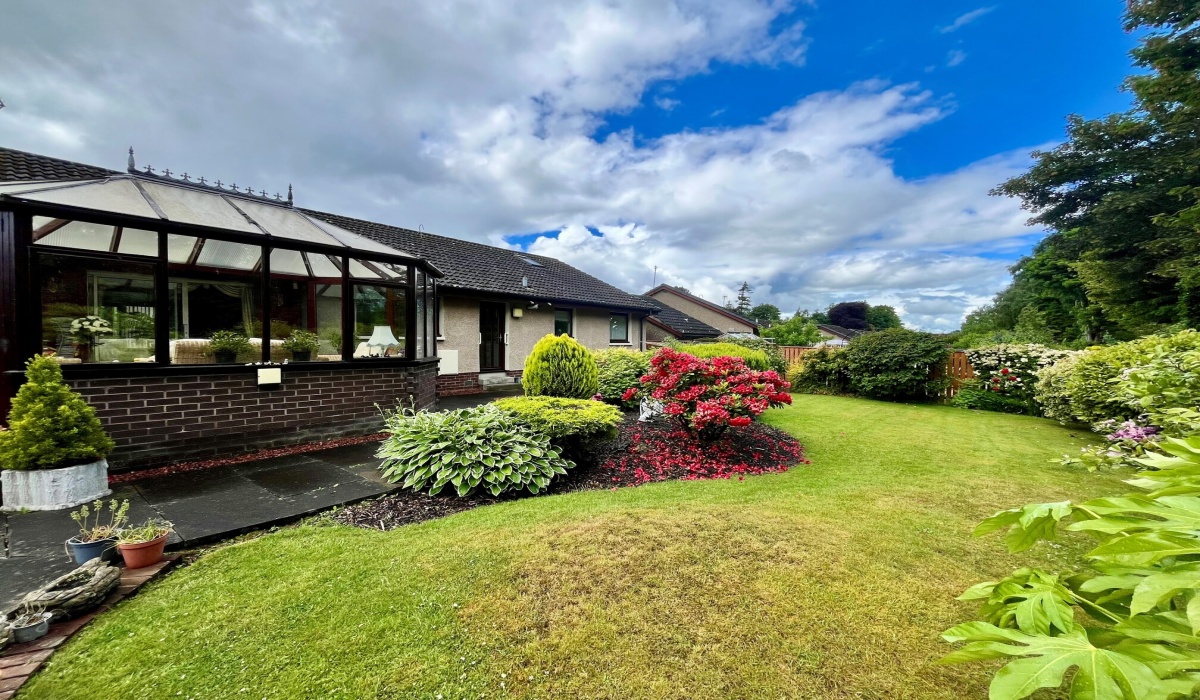 5 Talman Gardens, Polmont, Falkirk, 3 Bedrooms Bedrooms, ,2 BathroomsBathrooms,Detached Bungalow,Under offer,Talman Gardens,1571