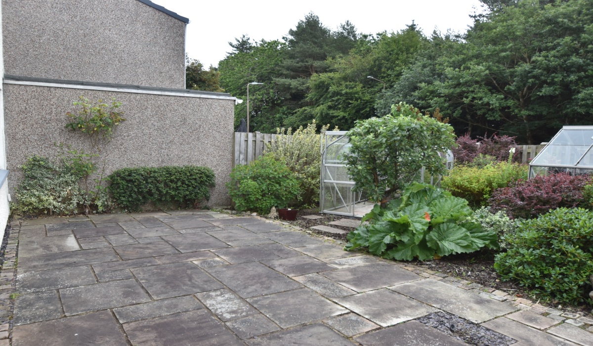 4 Beauly Drive, Livingston, 4 Bedrooms Bedrooms, ,2 BathroomsBathrooms,End Terraced Villa,For Sale,Beauly Drive,1580