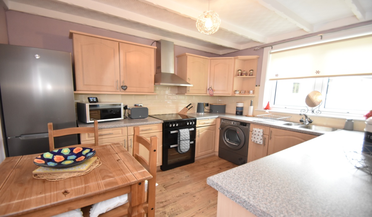3 Eldrick Crescent, Fauldhouse, 2 Bedrooms Bedrooms, ,1 BathroomBathrooms,Flat,For Sale,Eldrick Crescent,1582