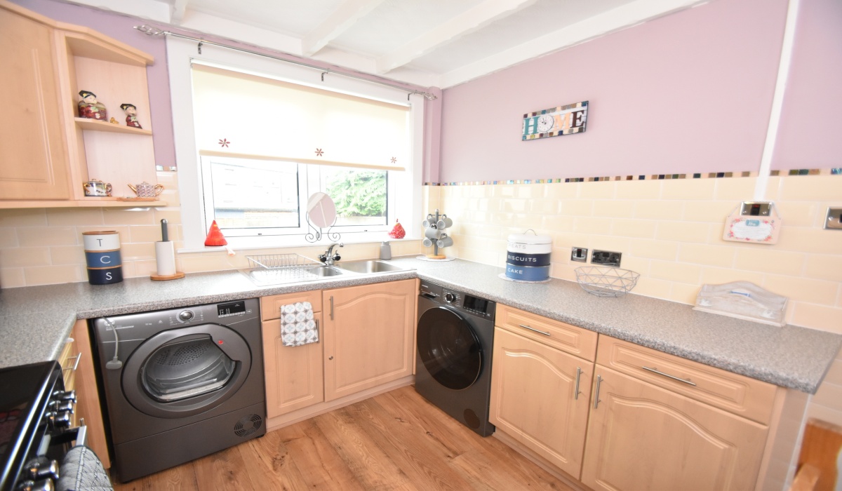 3 Eldrick Crescent, Fauldhouse, 2 Bedrooms Bedrooms, ,1 BathroomBathrooms,Flat,For Sale,Eldrick Crescent,1582