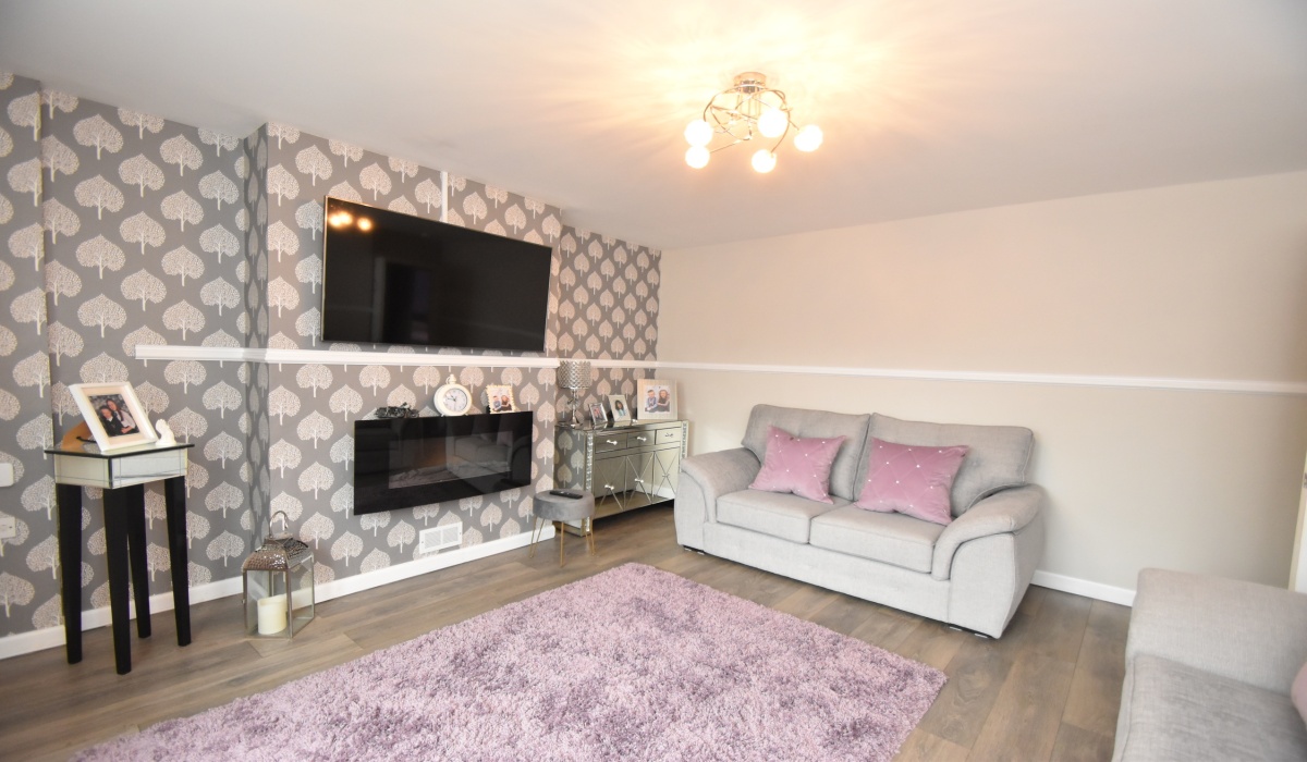 3 Eldrick Crescent, Fauldhouse, 2 Bedrooms Bedrooms, ,1 BathroomBathrooms,Flat,For Sale,Eldrick Crescent,1582